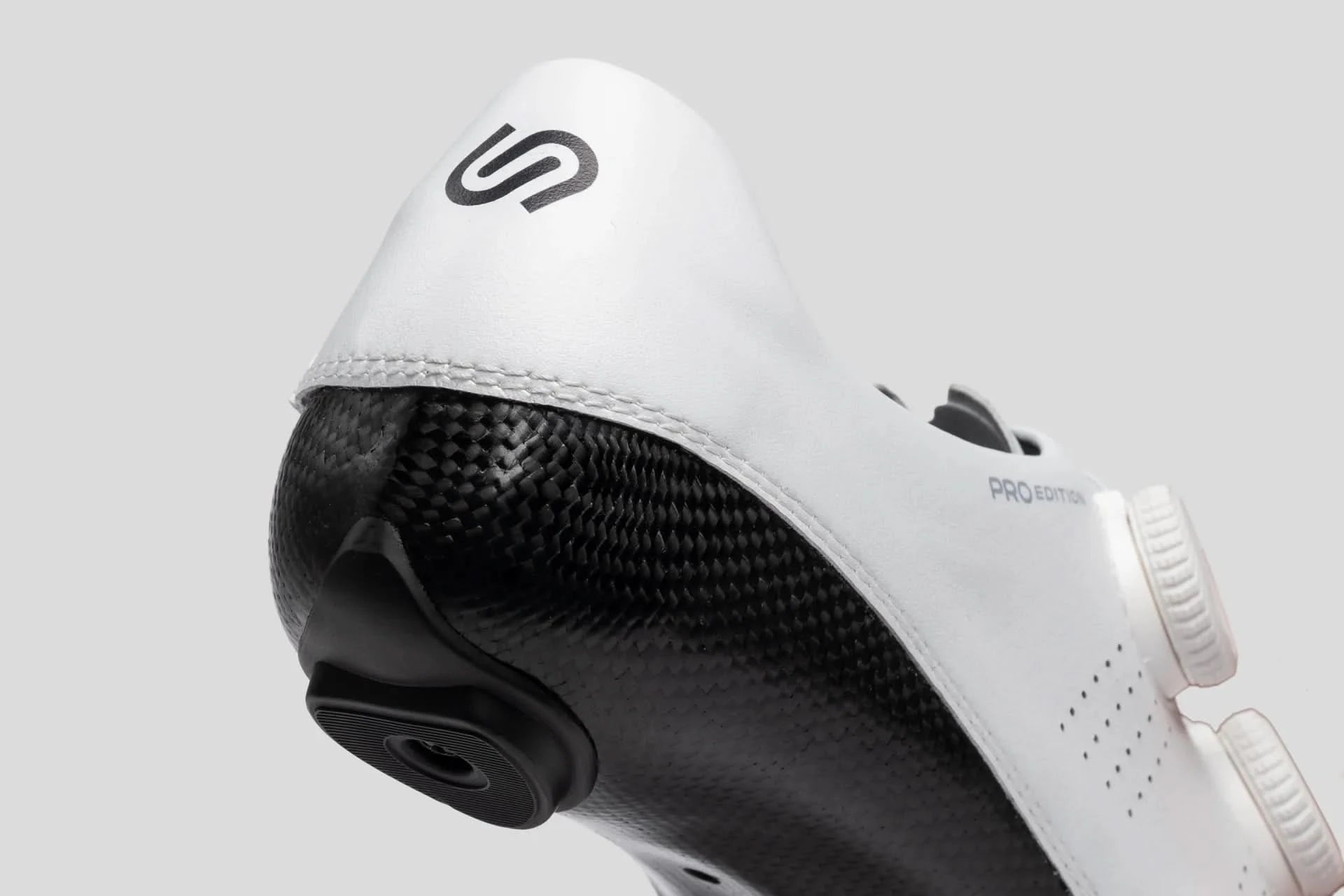 Nimbl Ultimate Pro Edition Cykelsko - Hvid/Sort 2025