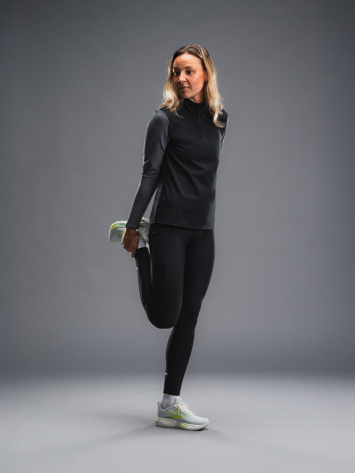 FUSION WOMENS TEMPO! Shield Zip Neck Løbetrøje