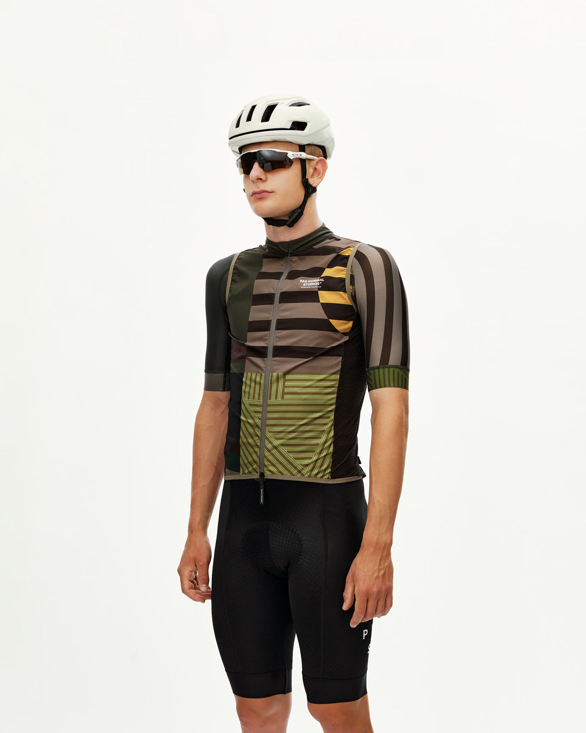 Pas Normal Studios Mechanism Stow Away Gilet