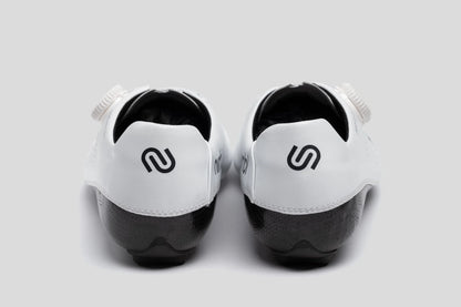 Nimbl Ultimate Pro Edition Cykelsko - Hvid/Sort 2025